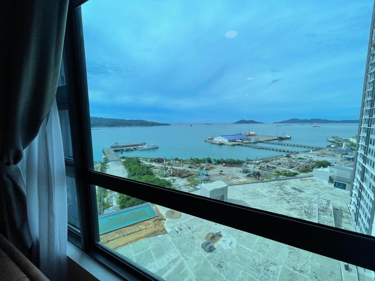 Seaview Luxury Condo Homestay 2Bed 2Bath Jesselton Quay By R2 Residence Kota Kinabalu Kültér fotó