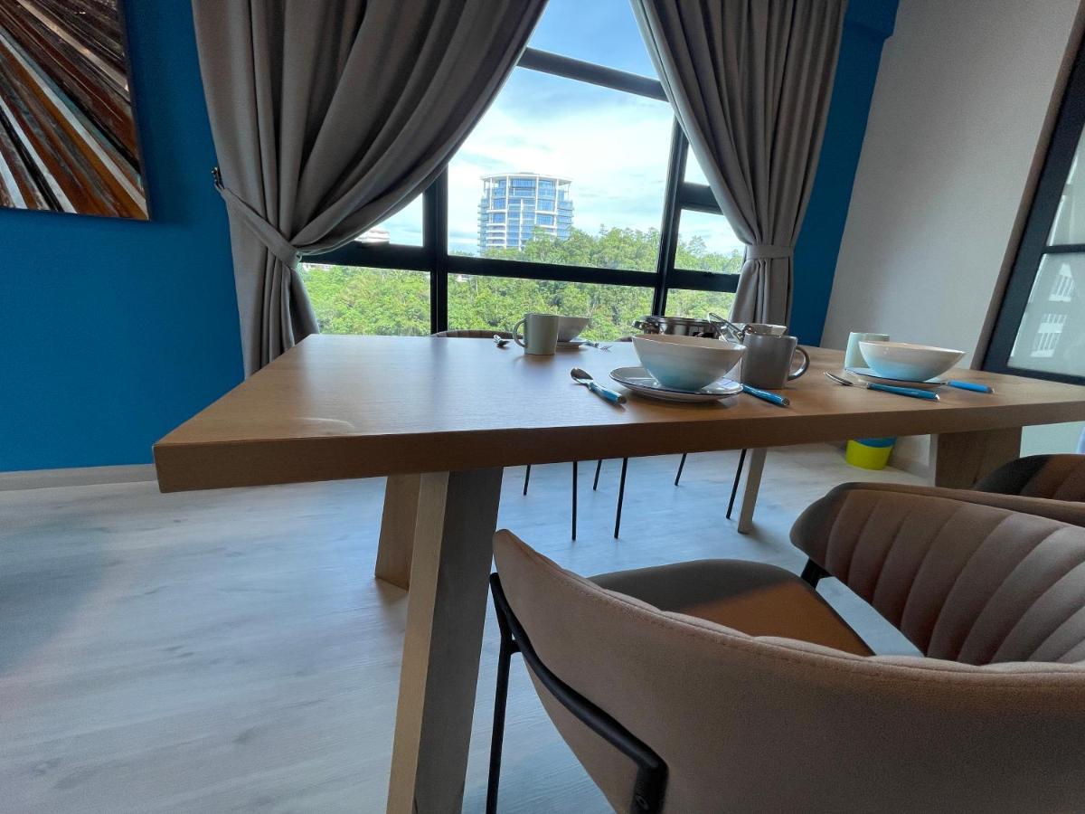 Seaview Luxury Condo Homestay 2Bed 2Bath Jesselton Quay By R2 Residence Kota Kinabalu Kültér fotó