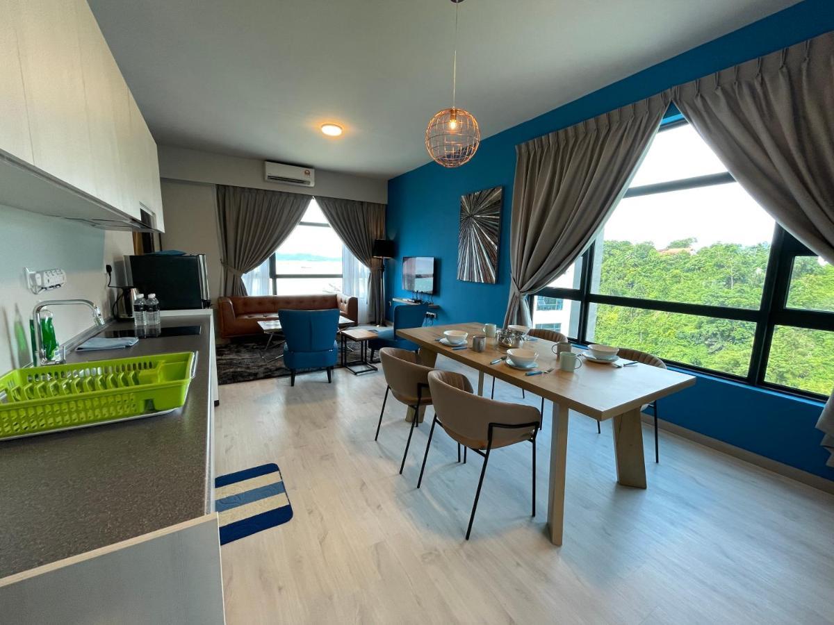 Seaview Luxury Condo Homestay 2Bed 2Bath Jesselton Quay By R2 Residence Kota Kinabalu Kültér fotó