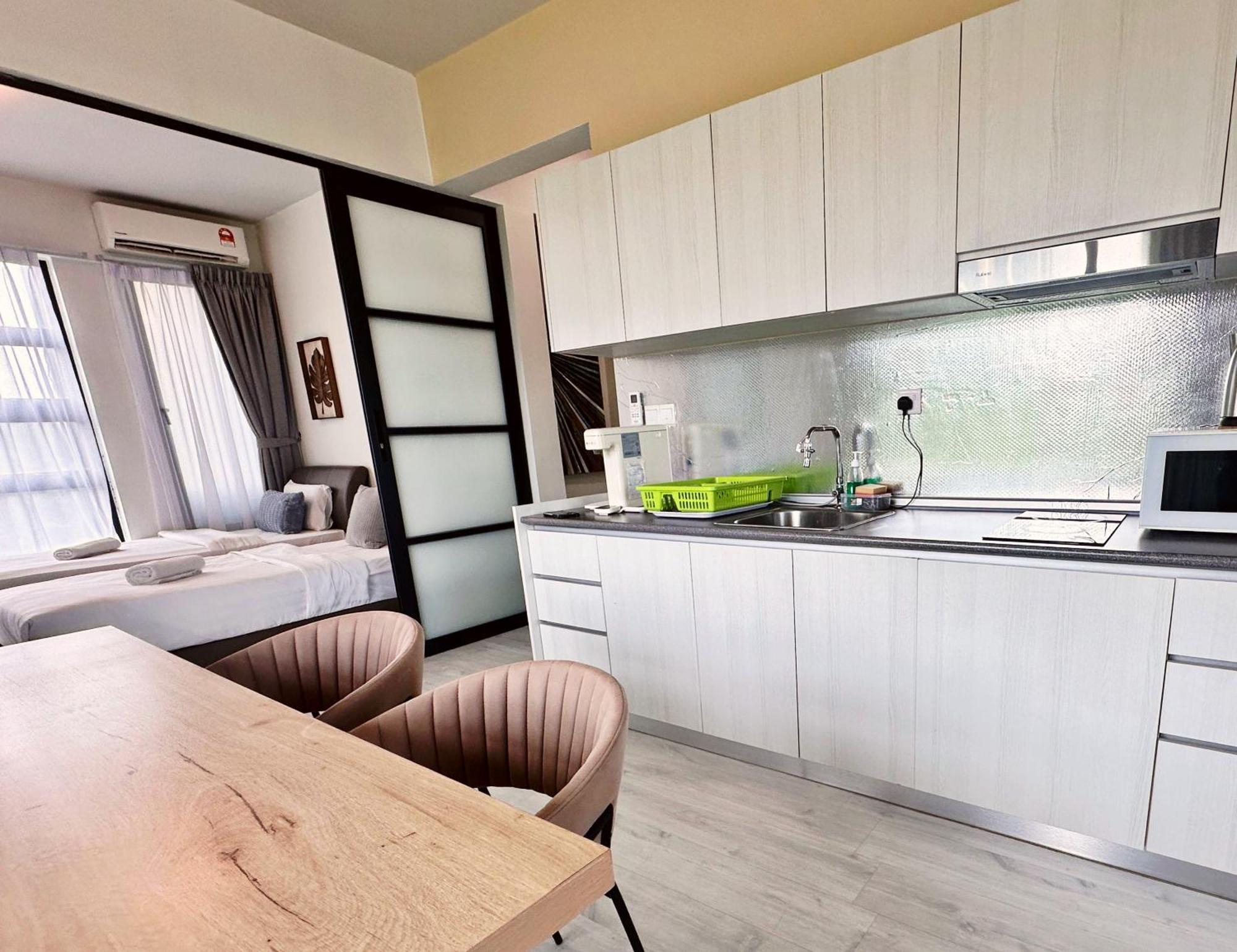 Seaview Luxury Condo Homestay 2Bed 2Bath Jesselton Quay By R2 Residence Kota Kinabalu Kültér fotó
